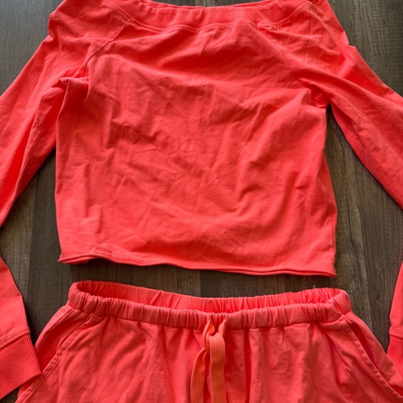 NWOT FREE PEOPLE Hot Shot Easy Set - Picture 9 of 14